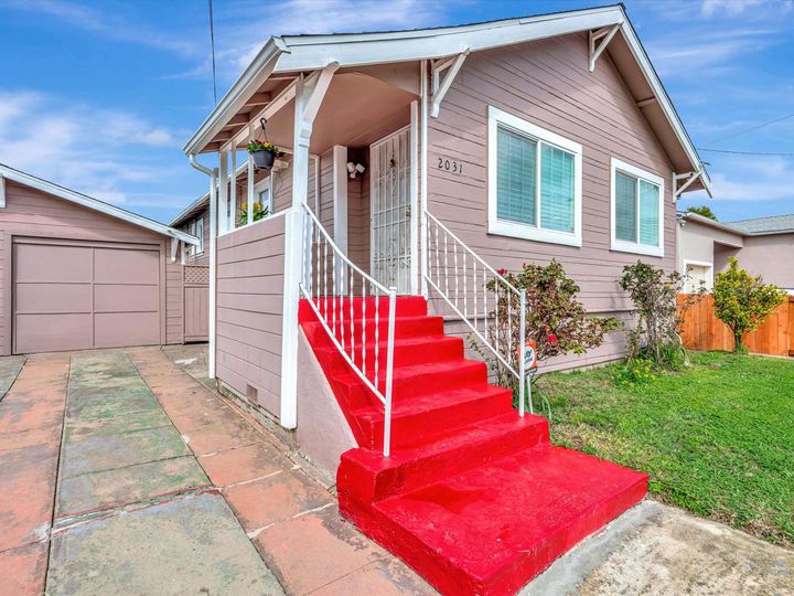 2031 103rd Ave, Oakland, CA | Oakland. Photo 5 of 51