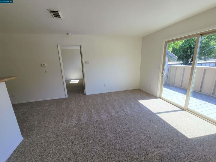 Lakeview condo #. Photo 13 of 24