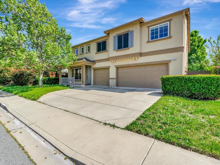 2248 Glen Canyon Dr, Pittsburg, CA | . Photo 2 of 56