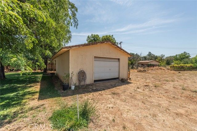 22709 Fisher Rd, Red Bluff, CA | . Photo 28 of 47