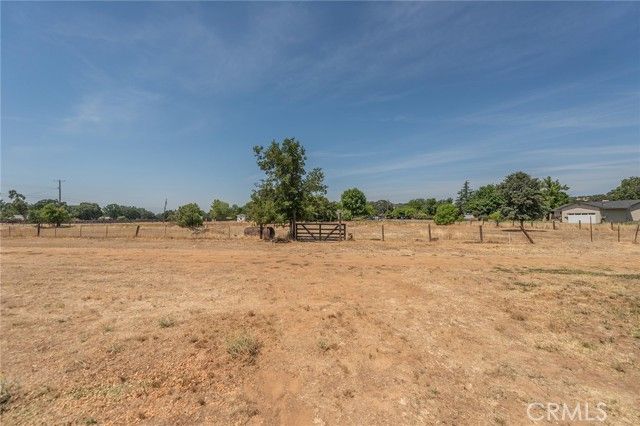 22709 Fisher Rd, Red Bluff, CA | . Photo 31 of 47