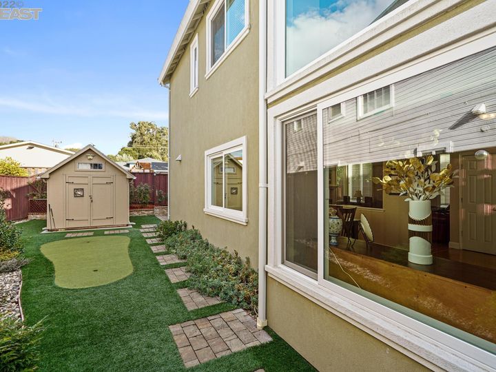 22736 Olive Pl, Hayward, CA | Fairview. Photo 34 of 40