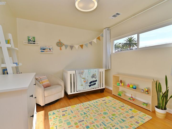 2363 Lessley Ave, Castro Valley, CA | Bay Wood. Photo 19 of 41