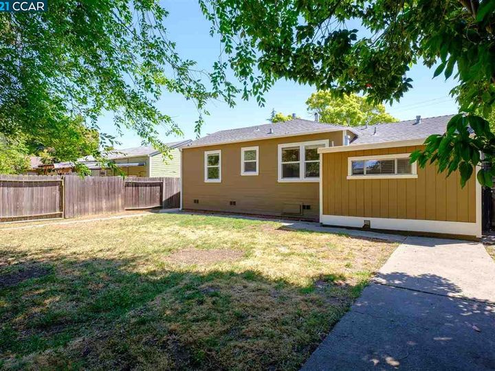 249 Curry Ave, Vallejo, CA | . Photo 14 of 15