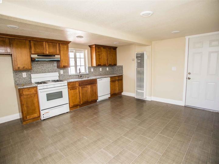2575 Kelly St, Hayward, CA | Fairview Distric. Photo 21 of 30