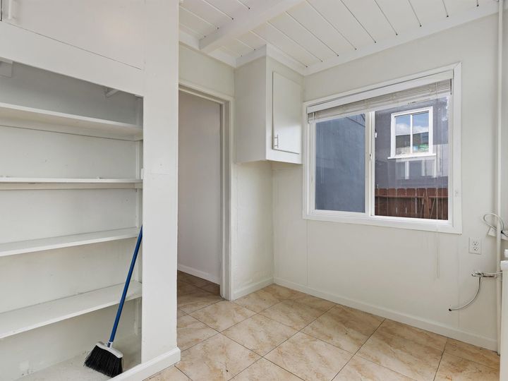 2637 74th, Oakland, CA | Eastmont Area. Photo 14 of 17