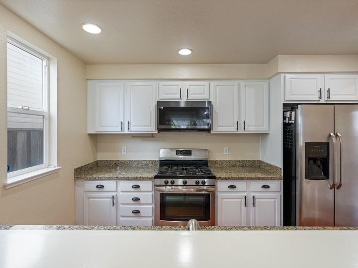 2673 Foothill Ave, Richmond, CA | . Photo 11 of 33