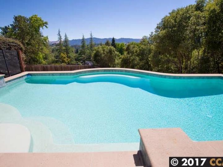 2677 Roundhill Dr, Alamo, CA | Roundhill Country Club. Photo 24 of 30