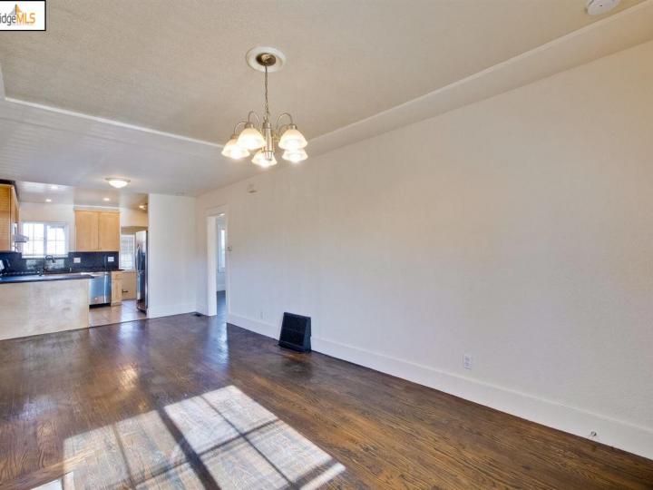 2711 75th Ave, Oakland, CA | Eastmont. Photo 9 of 36