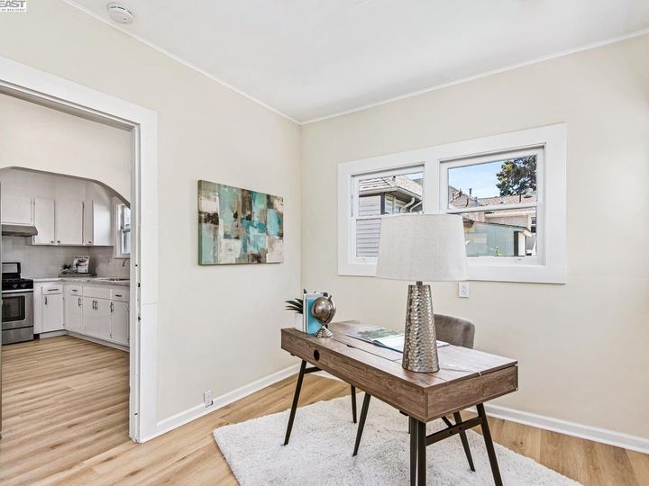 3043 Logan St, Oakland, CA | Foothill. Photo 16 of 31