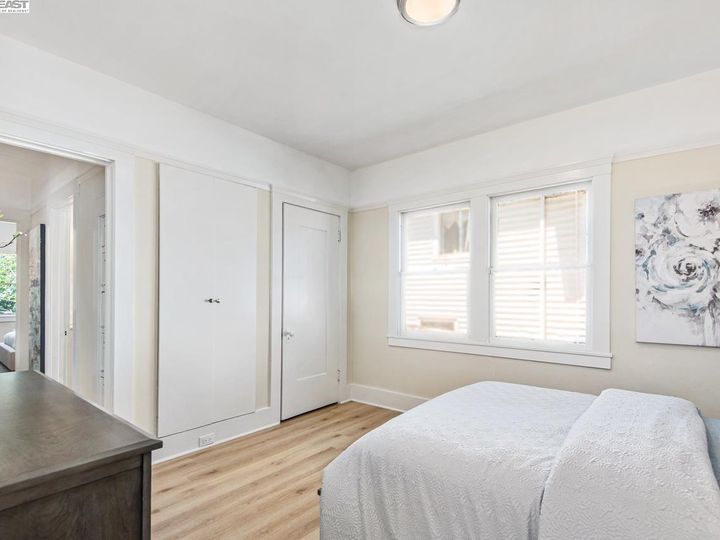3043 Logan St, Oakland, CA | Foothill. Photo 20 of 31
