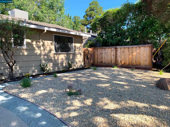 3151 Ida Dr, Concord, CA | Holbrook Heights. Photo 37 of 39