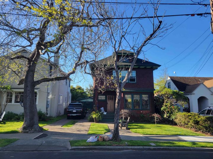 320 Haight Ave, Alameda, CA | West End. Photo 1 of 33