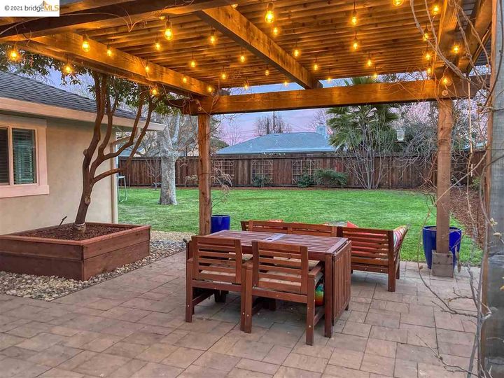 321 Gladys Dr, Pleasant Hill, CA | Gregory Gardens. Photo 29 of 40