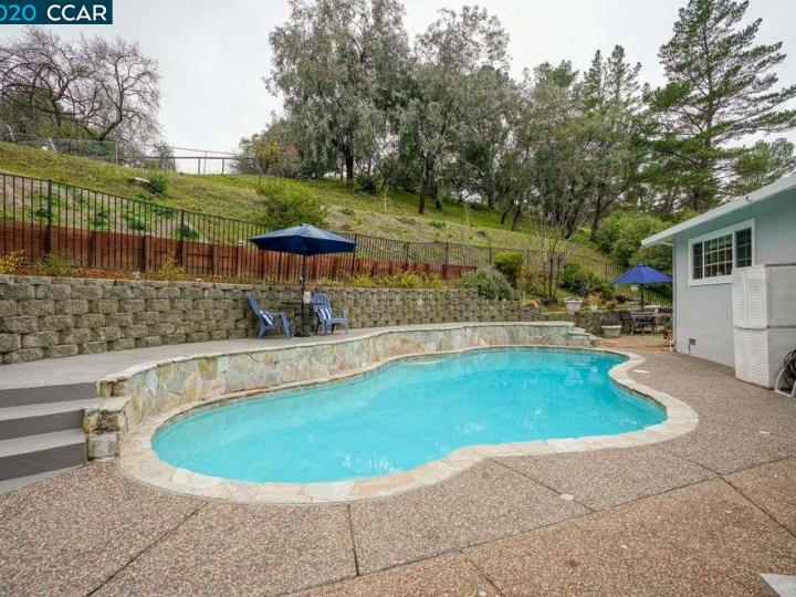 329 Pikes Ct, Martinez, CA | Donegal Place. Photo 24 of 39