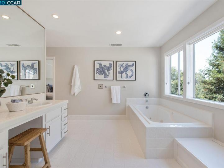 3397 Silver Springs Ct, Lafayette, CA | Silver Springs. Photo 19 of 33