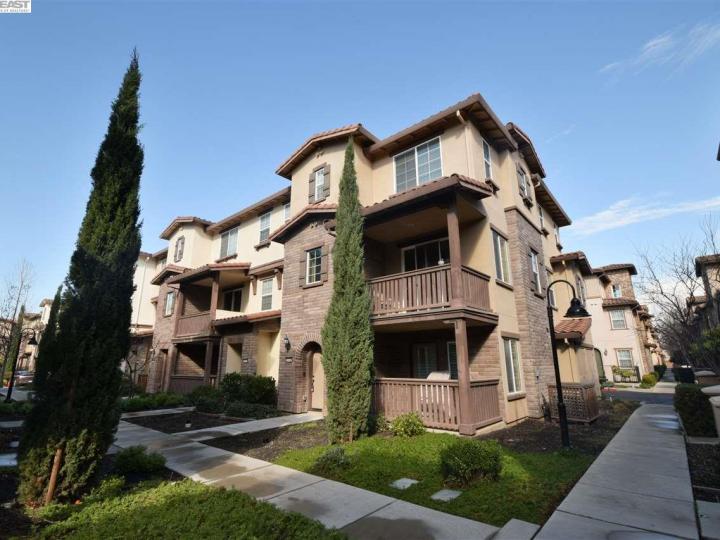 34189 Via Lucca, Fremont, CA, 94555 Townhouse. Photo 1 of 40