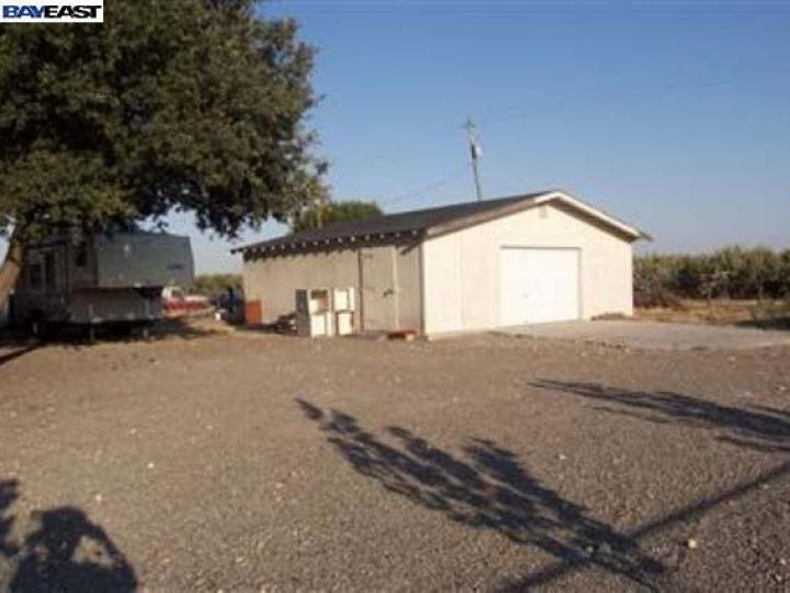 3428 E Sunny Road 48 Acres Stockton CA Home. Photo 6 of 7