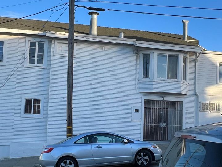 343 Paul Ave, San Francisco, CA | Excelsior. Photo 2 of 13