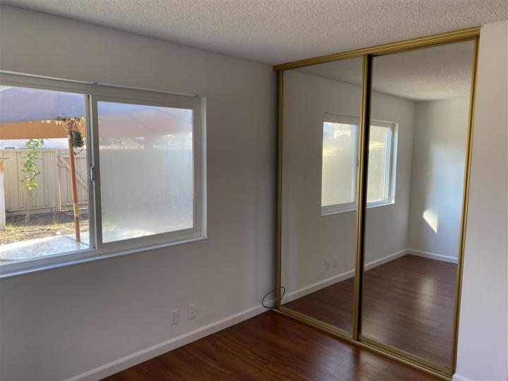 34352 Portia Ter, Fremont, CA, 94555 Townhouse. Photo 14 of 20