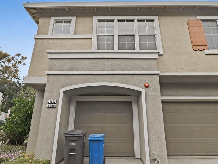 34862 Rumford Ter, Union City, CA, 94587 Townhouse. Photo 32 of 35