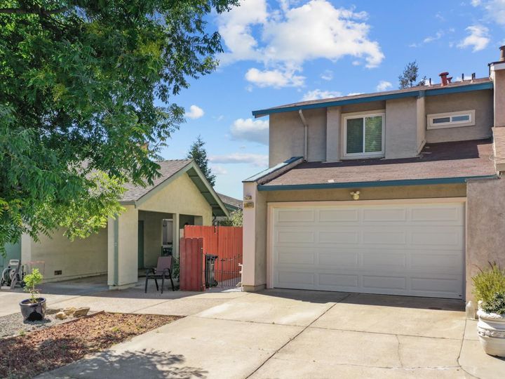 37823 Essanay Pl Fremont CA Multi-family home. Photo 1 of 27