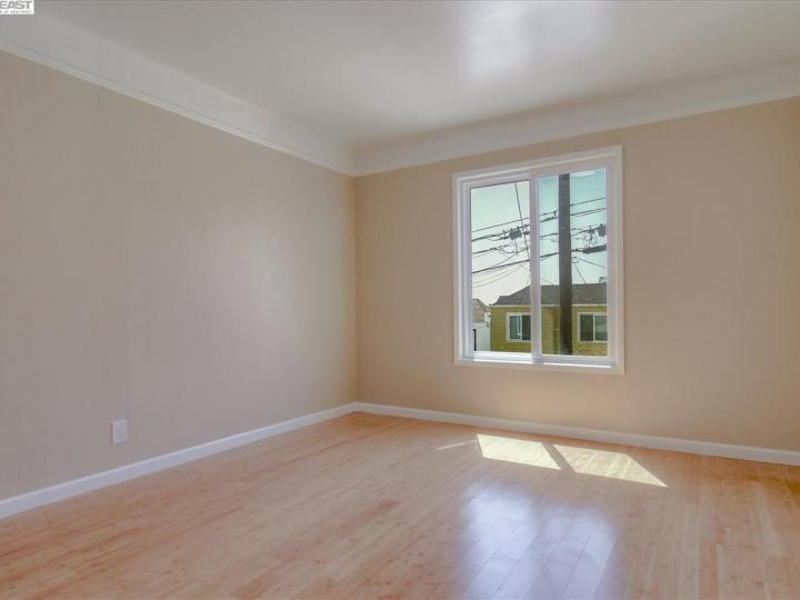 382 Bright St, San Francisco, CA | Ingelside Height. Photo 20 of 34
