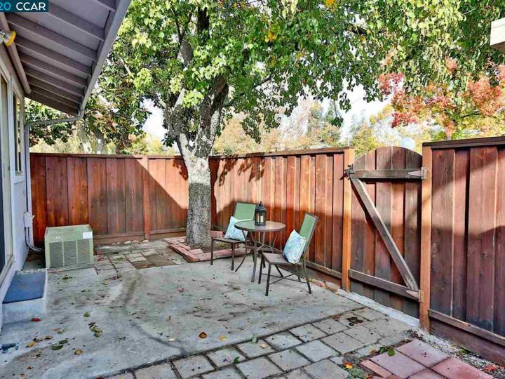 3828 Willow Pass Rd #F, Concord, CA, 94519 Townhouse. Photo 16 of 17