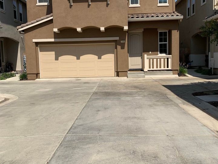 3909 Lookout Dr, Modesto, CA | . Photo 2 of 39