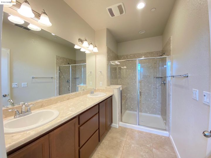 3909 Lookout Dr, Modesto, CA | . Photo 25 of 39
