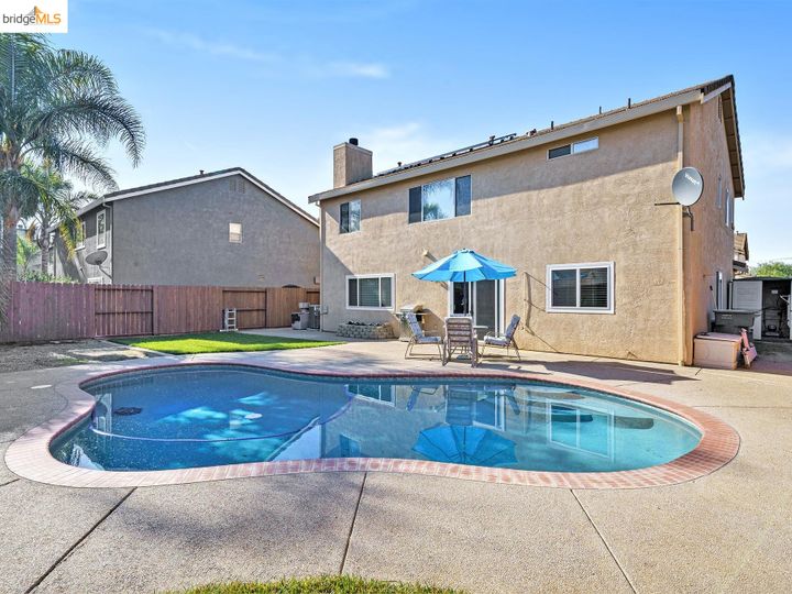 4088 S Anchor Ct, Discovery Bay, CA | Centex. Photo 16 of 19
