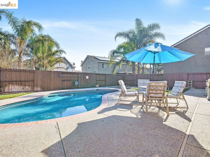 4088 S Anchor Ct, Discovery Bay, CA | Centex. Photo 17 of 19