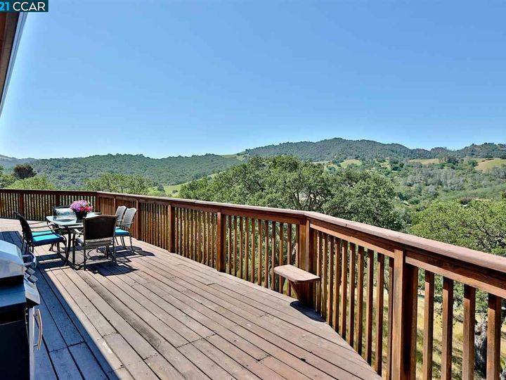 411 Meadow View Ln, Clayton, CA | Clayton Country. Photo 22 of 39