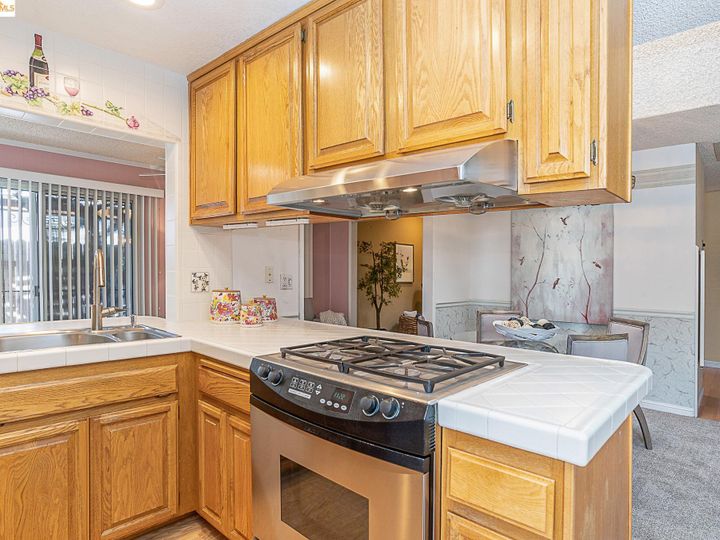 4136 Strathmore Way, North Highlands, CA | . Photo 13 of 28