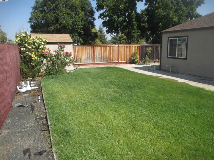 4262 Red Fir Way Livermore CA Multi-family home. Photo 31 of 38