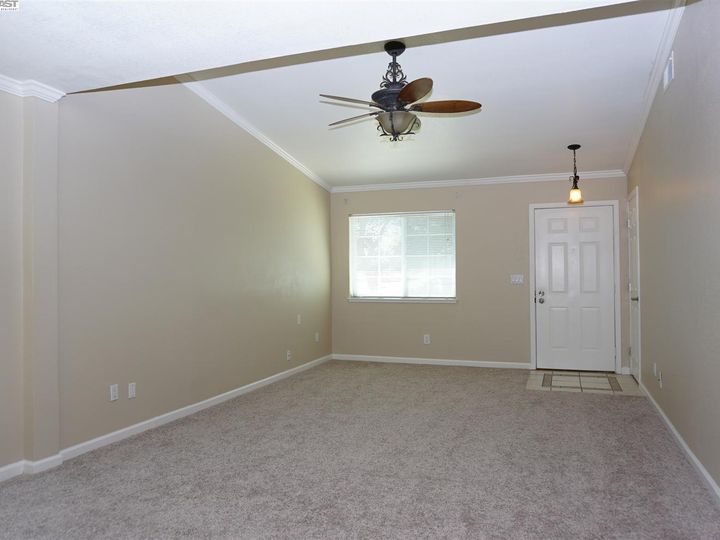 4262 Red Fir Way Livermore CA Multi-family home. Photo 7 of 38