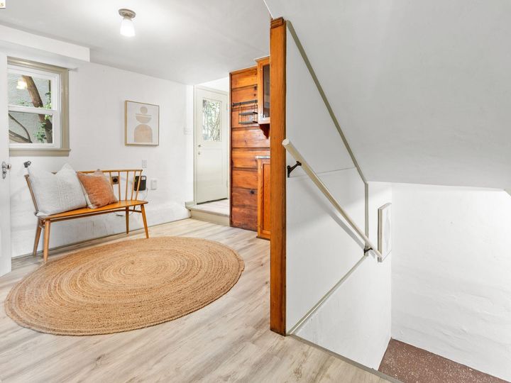 4272 Detroit Ave, Oakland, CA | Redwood Heights. Photo 34 of 55