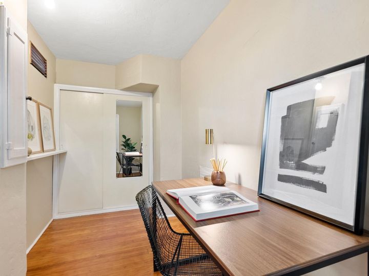 4272 Detroit Ave, Oakland, CA | Redwood Heights. Photo 43 of 55