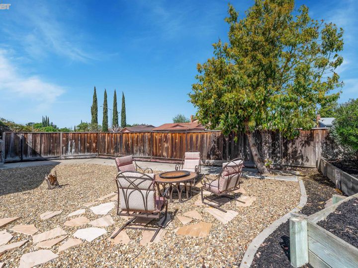 429 Thrasher Ave, Livermore, CA | Summerset. Photo 27 of 34