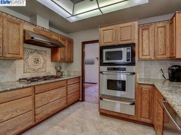 43642 Excelso Pl, Fremont, CA | Antelope Hills. Photo 9 of 31