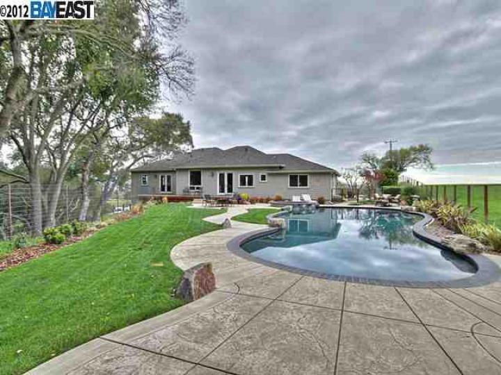 4444 Foothill Rd, Pleasanton, CA | Foothill Road. Photo 17 of 19