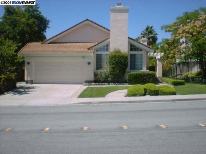 45042 Cougar Cir Fremont CA Home. Photo 1 of 3