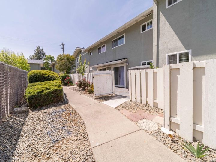4510 Thornton Ave #3, Fremont, CA, 94536 Townhouse. Photo 22 of 24