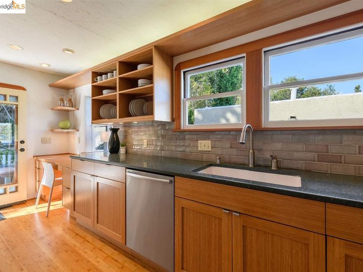 4617 Benevides Ave, Oakland, CA | Glenview Dist.. Photo 21 of 38