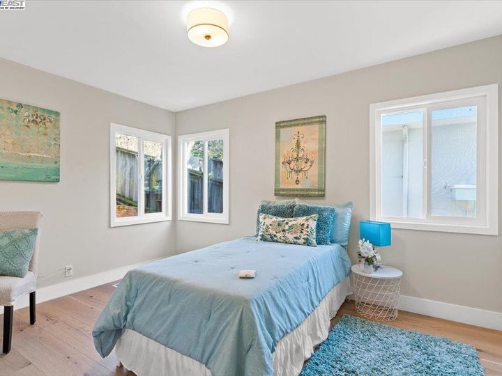 4680 Davenport Ave, Oakland, CA | Redwood Heights. Photo 21 of 29