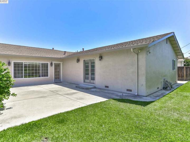 4715 Griffith Ave, Fremont, CA | Fremont Area. Photo 15 of 19