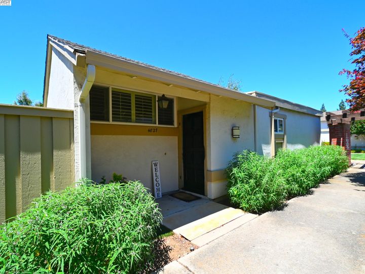4827 Eagle Way, Concord, CA Townhouse. Photo 12 of 19