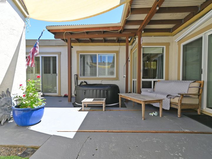 4827 Eagle Way, Concord, CA Townhouse. Photo 14 of 19