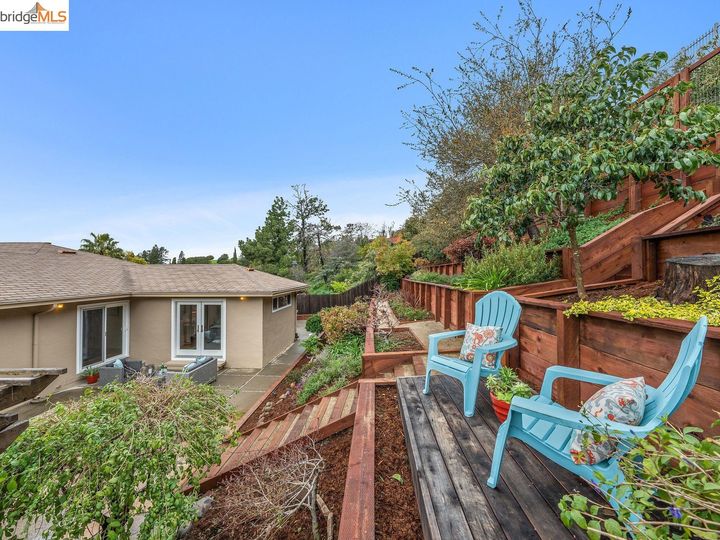 4935 Stacy St, Oakland, CA | Grass Valley. Photo 50 of 60