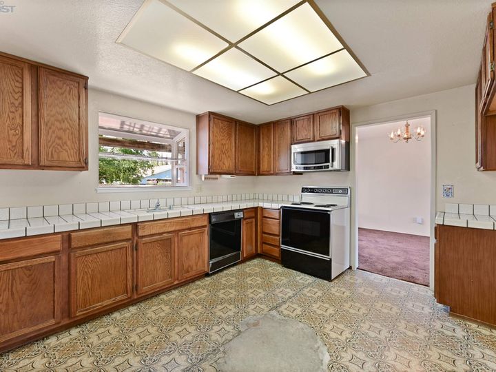 5234 Felicia Ave, Livermore, CA | Rhonewood. Photo 10 of 38